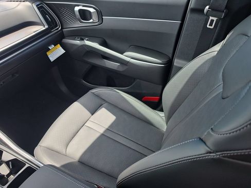 New 2026 Kia Sorento S w/ S Panoramic Sunroof Package FWD image 15