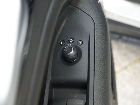 New 2026 Jeep Compass Latitude image 35