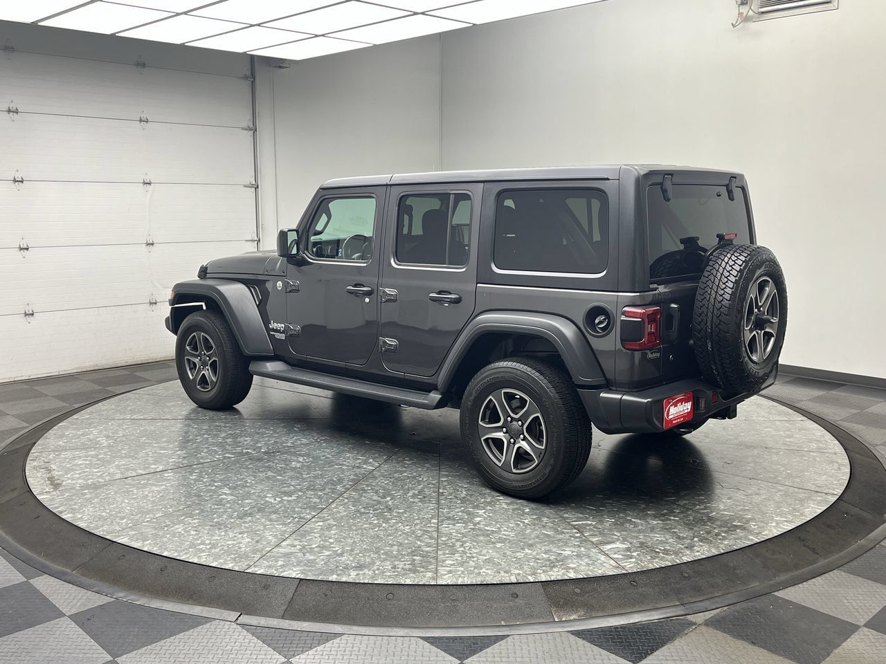 Used 2018 Jeep Wrangler Unlimited Sport S AWD/4WD image 2