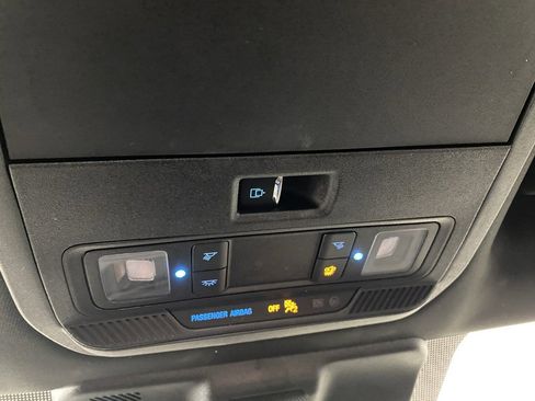 Used 2025 Ford F150 XLT w/ Equipment Group 302A MID image 25