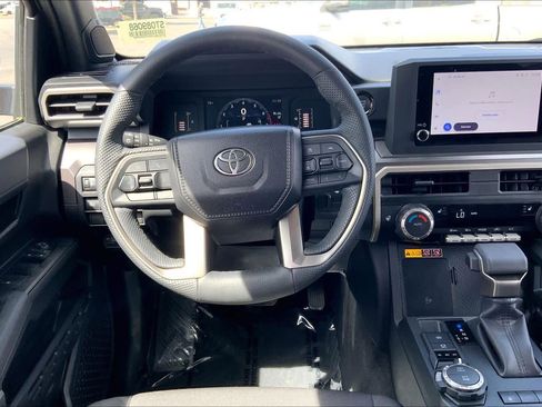Certified 2025 Toyota Tacoma SR5 image 6