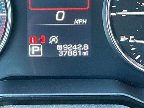 Certified 2025 Subaru Outback Premium image 31