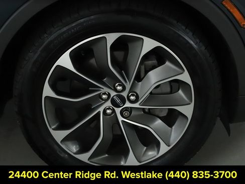 Certified 2021 Lincoln Nautilus Reserve w/ Cargo Utility Package AWD/4WD image 10