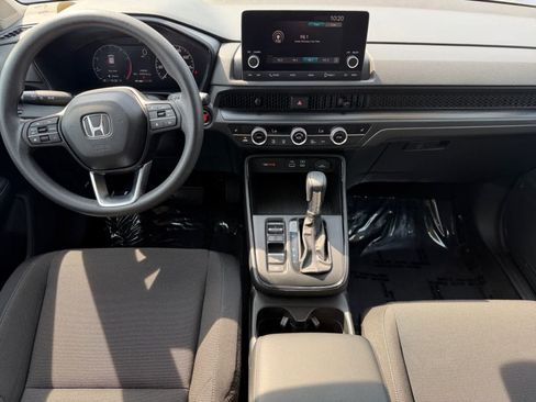 Used 2023 Honda CR-V EX image 6