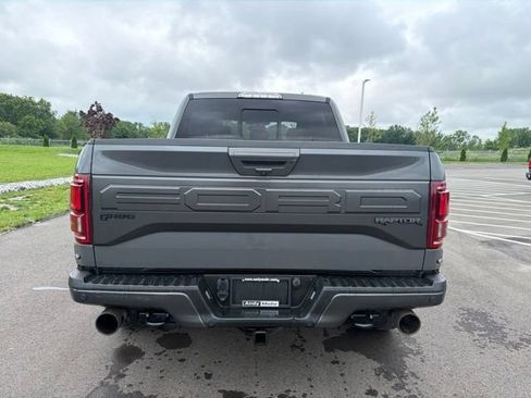 Used 2018 Ford F150 Raptor w/ Equipment Group 802A Luxury AWD/4WD image 8