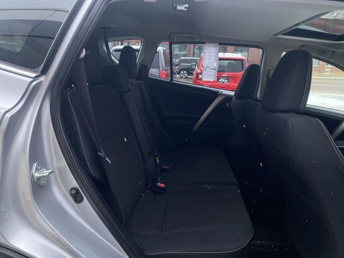 Used 2018 Toyota RAV4 XLE w/ Plus Extra Value Package image 18