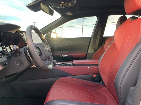 Certified 2024 Lexus RX 500h F Sport image 16