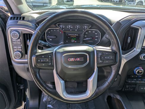 Used 2022 GMC Sierra 1500 SLT w/ SLT Premium Plus Package image 16