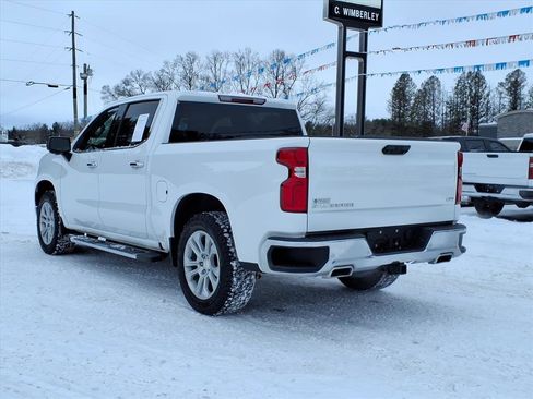 Certified 2022 Chevrolet Silverado 1500 LTZ w/ Z71 Off-Road Package image 14