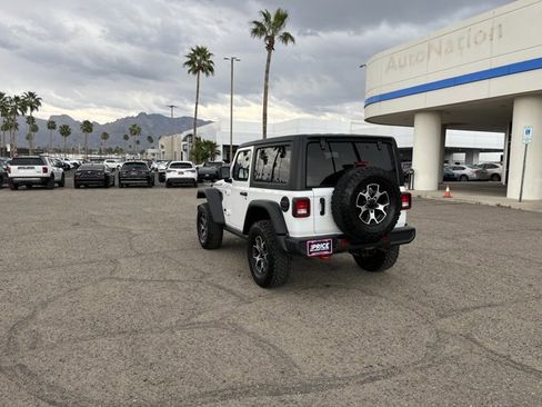 Used 2022 Jeep Wrangler Rubicon image 3