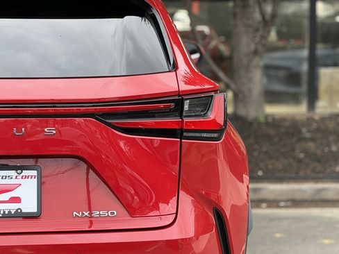 Used 2025 Lexus NX 250 FWD w/ Premium Package image 16