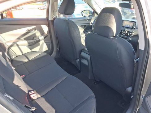 Used 2025 Nissan Sentra S FWD image 21
