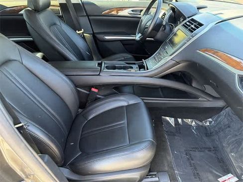 Used 2016 Lincoln MKZ Hybrid image 20