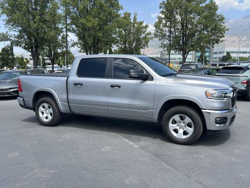Used 2025 RAM 1500 Big Horn AWD/4WD image 5