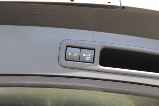 Used 2025 Lexus UX 300h FWD w/ Accessory Package (Z2) image 39