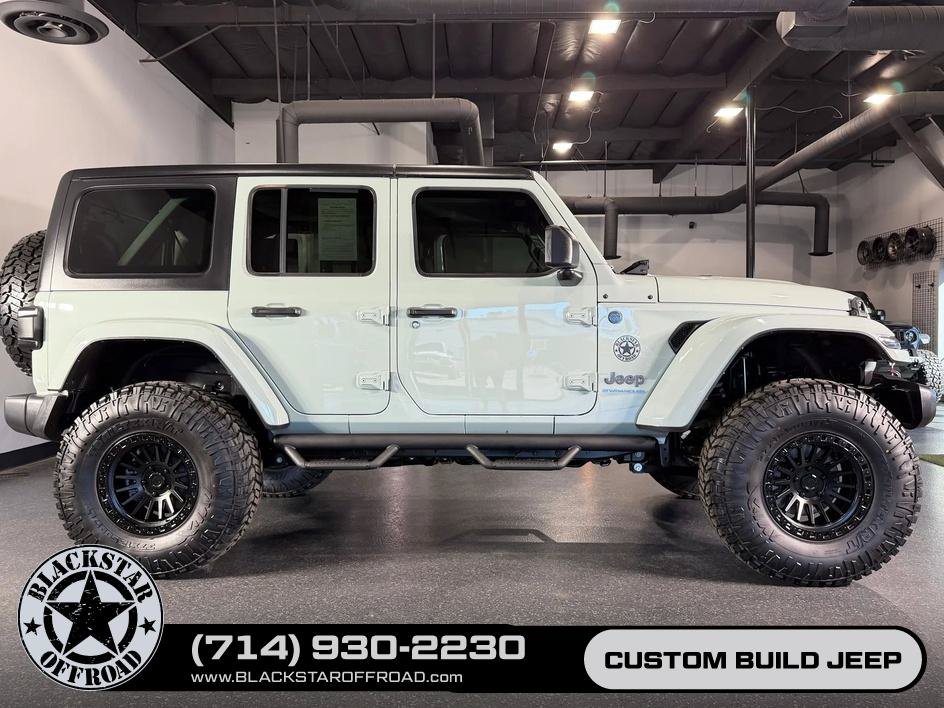 Used 2024 Jeep Wrangler Unlimited AWD/4WD image 1