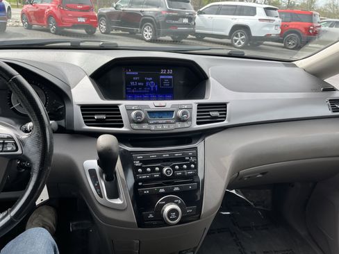 Used 2013 Honda Odyssey EX-L image 12