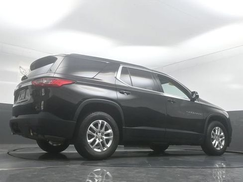 Used 2020 Chevrolet Traverse LT FWD image 34