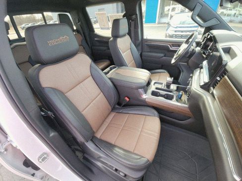 Used 2023 Chevrolet Silverado 1500 High Country w/ High Country Premium Package image 14