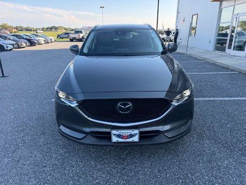 Used 2018 MAZDA CX-5 Touring w/ Preferred Equipment Package AWD/4WD image 3