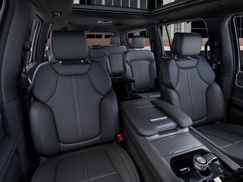 New 2026 Jeep Grand Wagoneer Limited AWD/4WD image 16