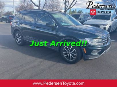 Used 2019 Volkswagen Tiguan SE w/ Panoramic Sunroof Package