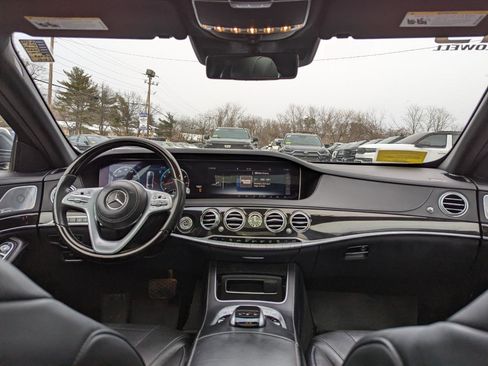 Used 2019 Mercedes-Benz S 560 4MATIC Sedan image 34