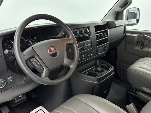 Used 2024 GMC Savana 2500 w/ Driver Convenience Package image 8