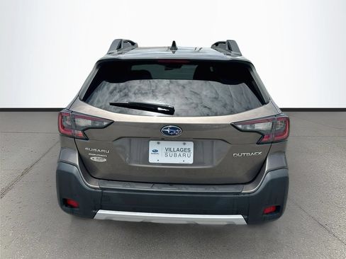 Used 2024 Subaru Outback Limited AWD/4WD image 6