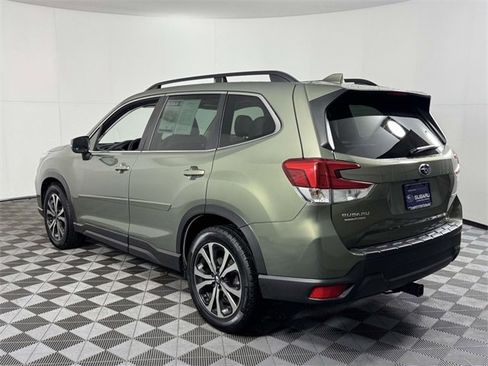 Used 2020 Subaru Forester Limited image 8