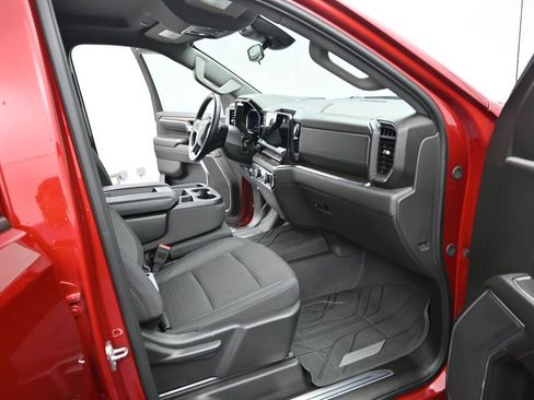 Used 2024 Chevrolet Silverado 1500 LT w/ Protection Package RWD image 6