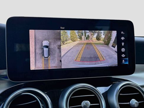 Certified 2022 Mercedes-Benz GLC 300 image 13