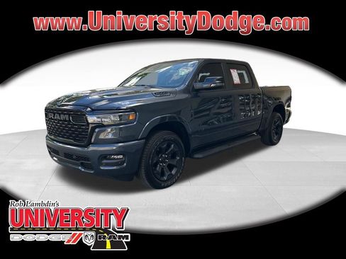 Used 2025 RAM 1500 Big Horn AWD/4WD image 1