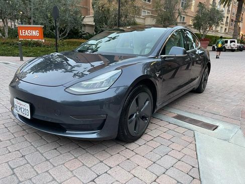Used 2020 Tesla Model 3 Standard Range Plus RWD image 5