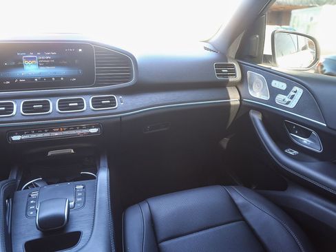 Used 2022 Mercedes-Benz GLE 350 4MATIC image 15