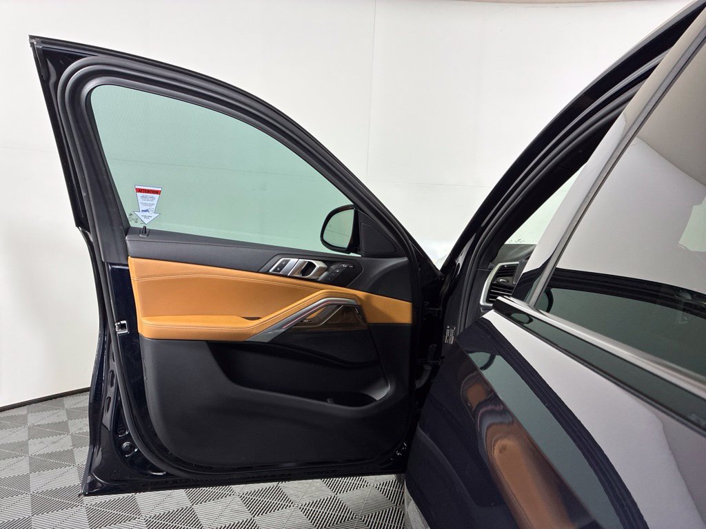 Certified 2023 BMW X6 xDrive40i w/ M Sport Package AWD/4WD image 23