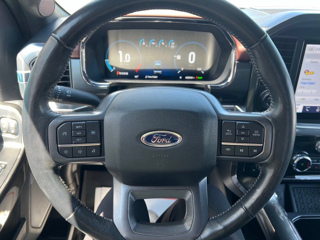 Used 2023 Ford F150 Lariat AWD/4WD image 19
