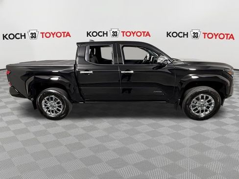 Certified 2026 Toyota Tacoma Limited AWD/4WD image 9