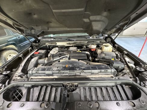 Used 2020 GMC Sierra 3500 AT4 w/ AT4 Premium Package image 31