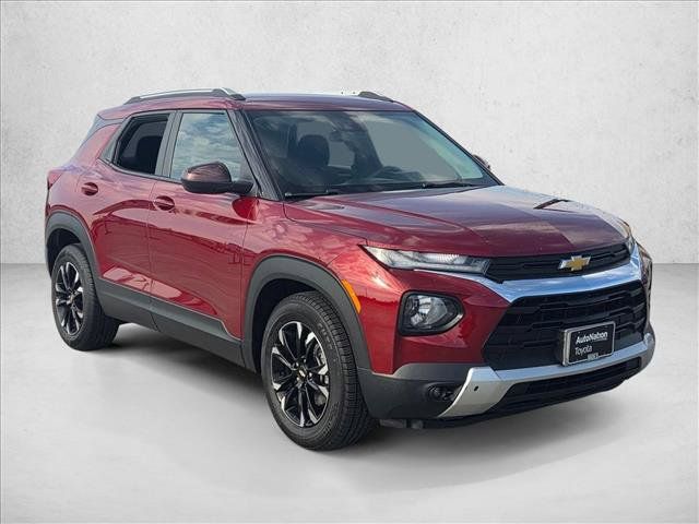 Used 2023 Chevrolet TrailBlazer LT FWD image 3
