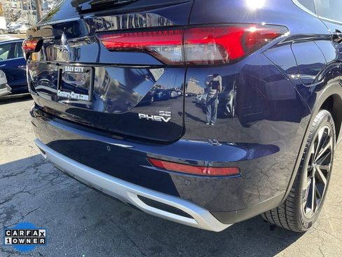 Used 2023 Mitsubishi Outlander SE image 91