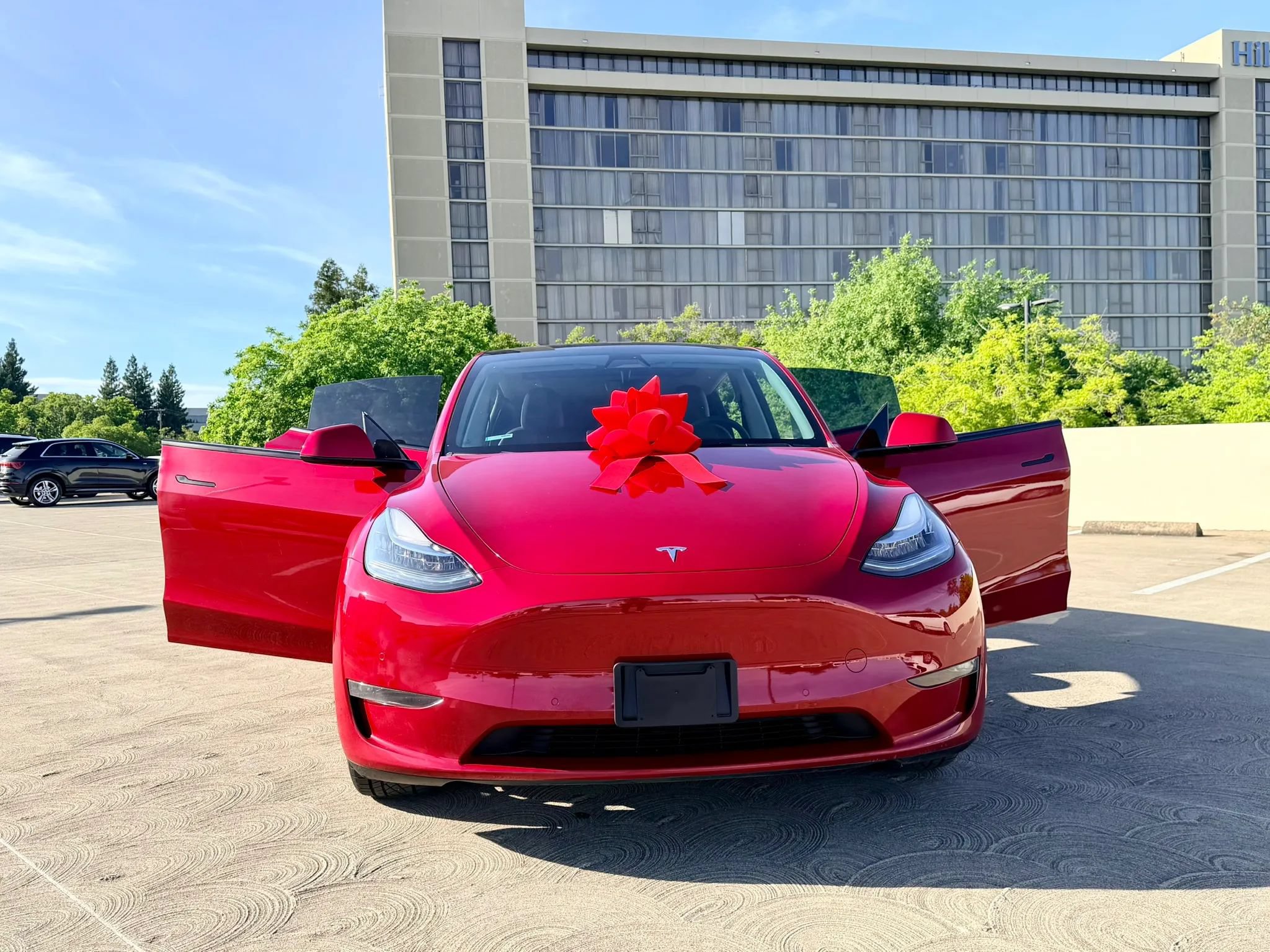 Used 2021 Tesla Model Y Long Range AWD/4WD image 37