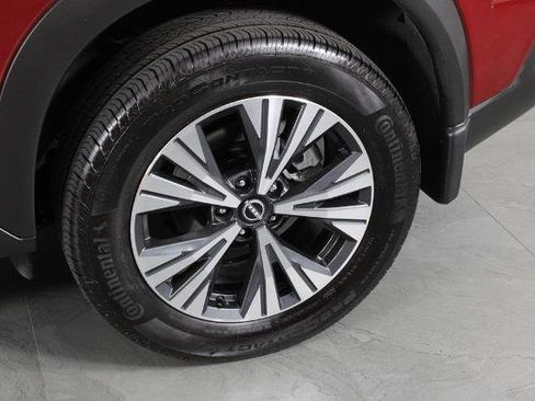 Certified 2023 Nissan Rogue SV FWD image 13