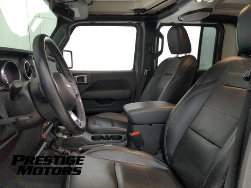 Used 2021 Jeep Gladiator Overland w/ Uconnect 4C Nav & Sound Group AWD/4WD image 17