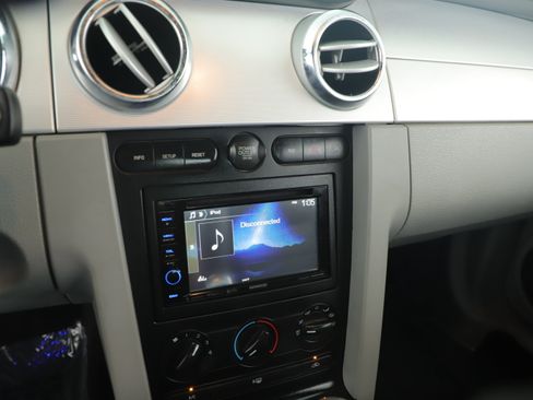 Used 2009 Ford Mustang GT image 10