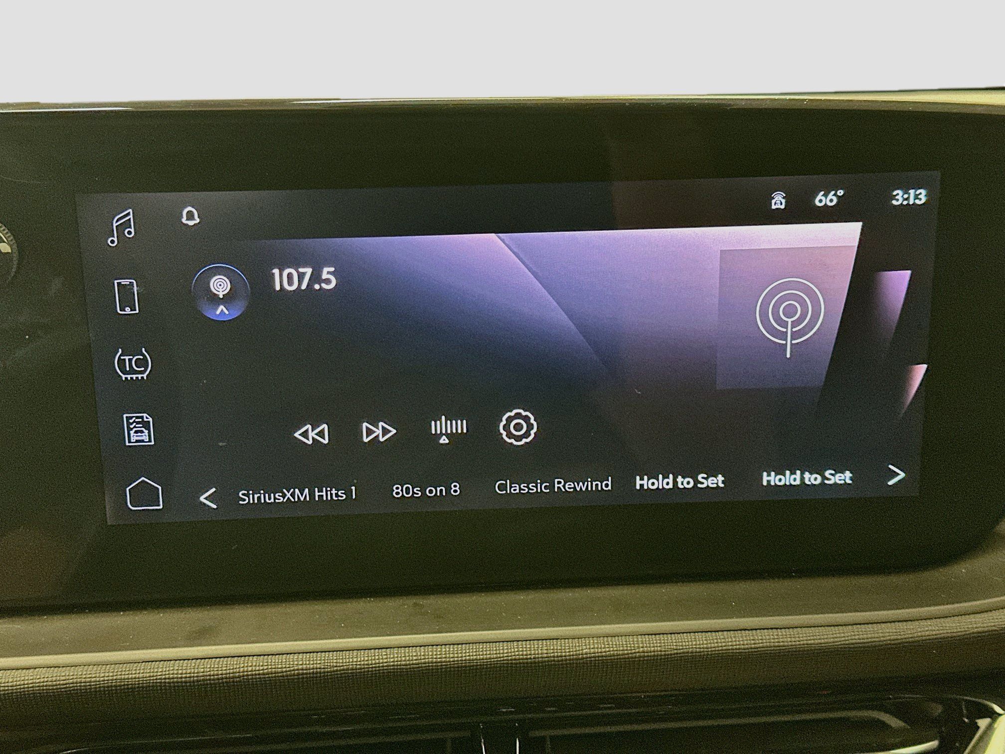 Used 2025 Buick Envista Sport Touring w/ Convenience I Package FWD image 21