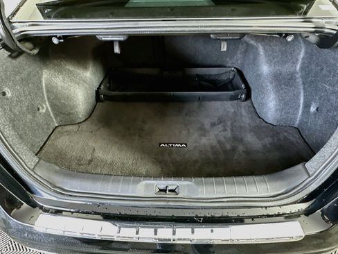 Used 2022 Nissan Altima 2.5 SR FWD image 26