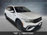 Used 2022 Volkswagen Tiguan SE w/ Panoramic Sunroof Package image 1