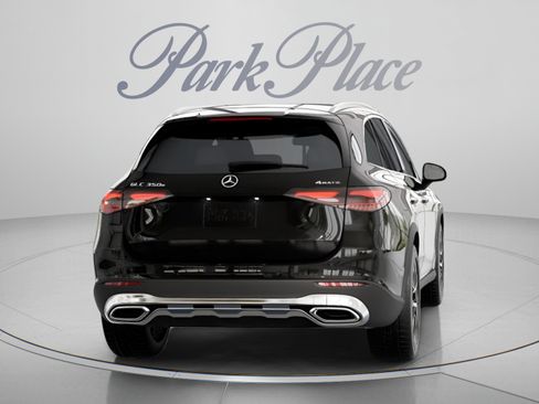 Used 2025 Mercedes-Benz GLC 350e 4MATIC image 18