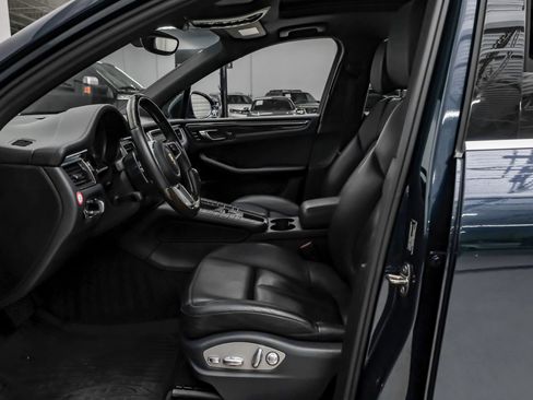 Used 2015 Porsche Macan S AWD/4WD image 3